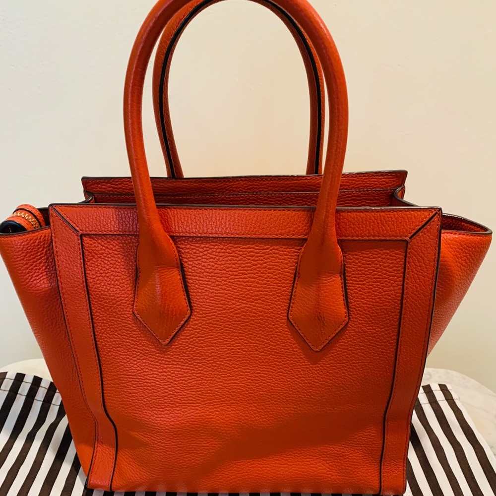 Henry Bendel Rivington Tote - Picture 6 of 7